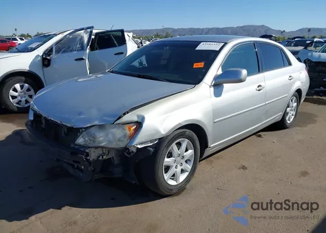 2009 Toyota Avalon Xl z USA, uszkodzony, nr VIN 4T1BK36B49U329542
